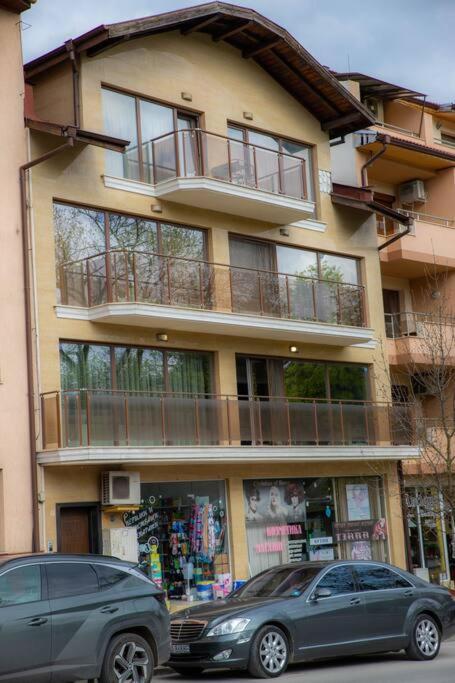 Apartment Luxury 'rich' Welingrad